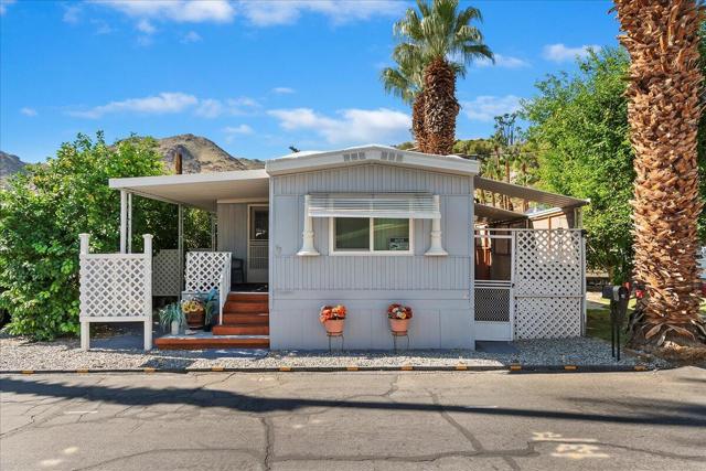 93 Jupiter Street, Palm Springs CA: https://media.crmls.org/mediaz/1861f822-bf95-435a-8da5-573bd0c50be5.jpg