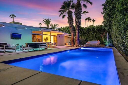 226 Airlane Drive, Palm Springs, California 92262, 3 Bedrooms Bedrooms, ,2 BathroomsBathrooms,Single Family Residence,For Sale,Airlane,219109064DA