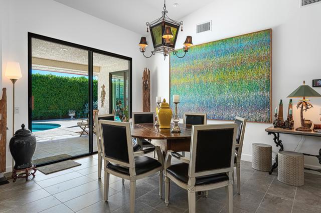 21 Mission Palms W, Rancho Mirage, CA 92270