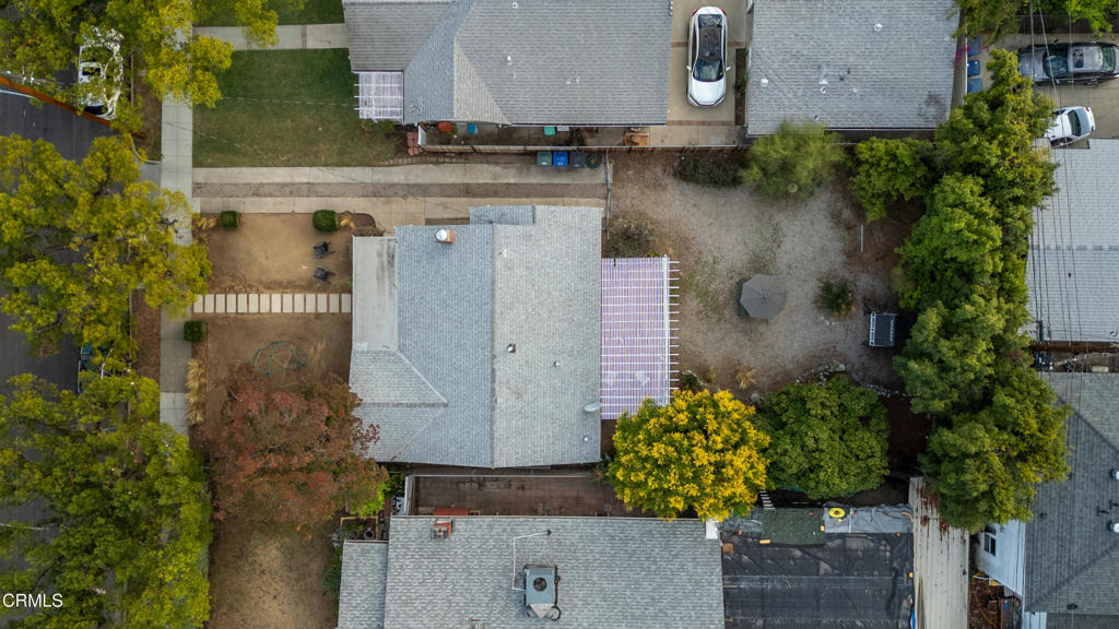 https://media.crmls.org/mediaz/1863087a-01ee-4368-97dd-6bf1fdfb00f9.jpg?preset=X-Large