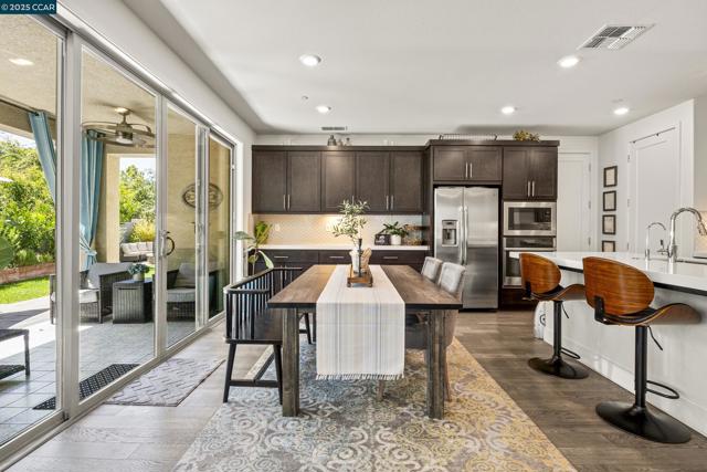 5755 Juniper Way, Dublin CA: https://media.crmls.org/mediaz/1865aab6-d656-4db0-ae0b-e7123cf0a2dc.jpg