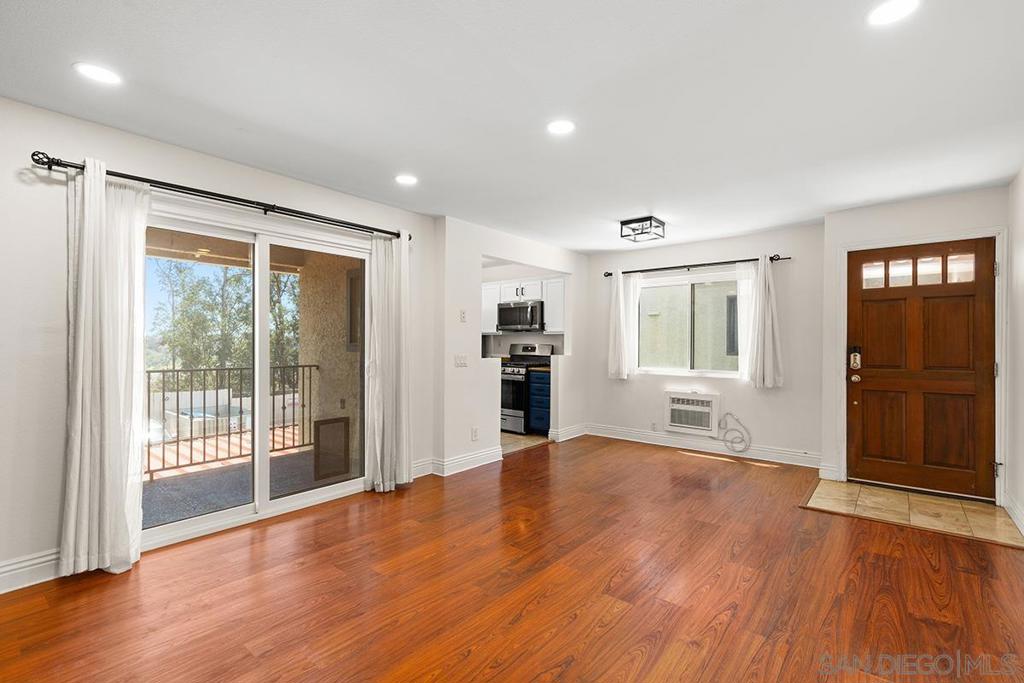 10158 Camino Ruiz - photo 5