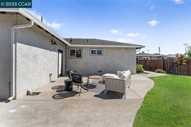 365 Pestana Pl, Livermore CA: https://media.crmls.org/mediaz/186847d6-0ae4-4b73-a8cb-7db89fa27516.jpg