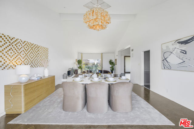 2028 Stradella Road, Los Angeles CA: https://media.crmls.org/mediaz/18687d47-1e09-4101-9a2e-0ad55d8b56ec.jpg