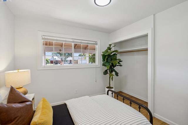 2435 Catalpa Way, Hayward CA: https://media.crmls.org/mediaz/186a8423-3a6a-4fe5-aad8-f6a7022cc1f4.jpg