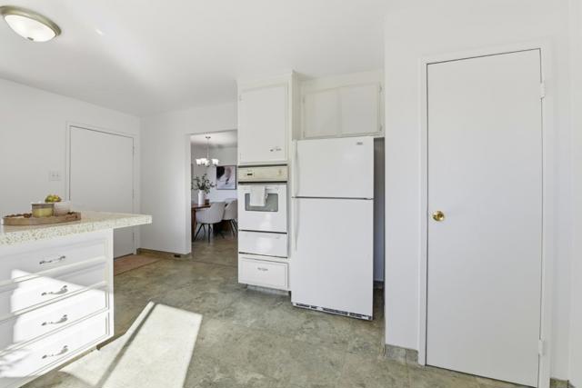 33557 3rd Street, Union City CA: https://media.crmls.org/mediaz/186b523b-5a10-4b5a-8f0d-0a34243ed3b2.jpg