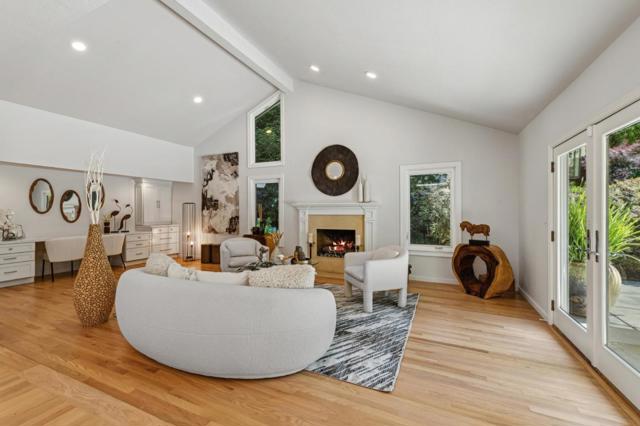 2360 Holly Oak Drive, Danville CA: https://media.crmls.org/mediaz/186d3555-c02a-4cde-b7c5-c728052c0110.jpg