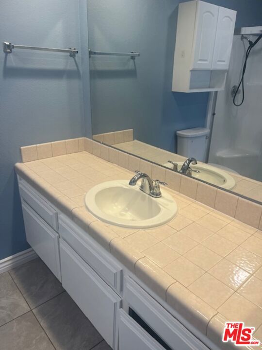 533 W 219th Street, Carson CA: https://media.crmls.org/mediaz/186e5a1c-6fea-4c79-9e61-4823541a2a9c.jpg