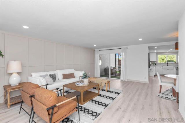 MLS #250038253SD image #11