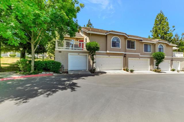 2712 Buena View Court, San Jose CA: https://media.crmls.org/mediaz/1870ddda-3b29-47b0-8fa5-8ae1ef1049ed.jpg