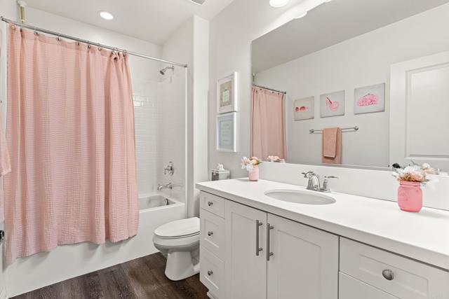 Detail Gallery Image 21 of 44 For 16094 Veridian Cir, San Diego,  CA 92127 - 3 Beds | 2/1 Baths