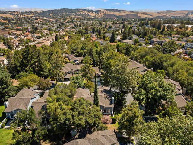 1220 Polk Spring Court, San Jose CA: https://media.crmls.org/mediaz/1871a490-90aa-461b-965b-62e5f389c203.jpg