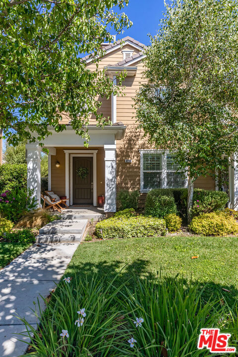 8228 Silver Circle photo 1