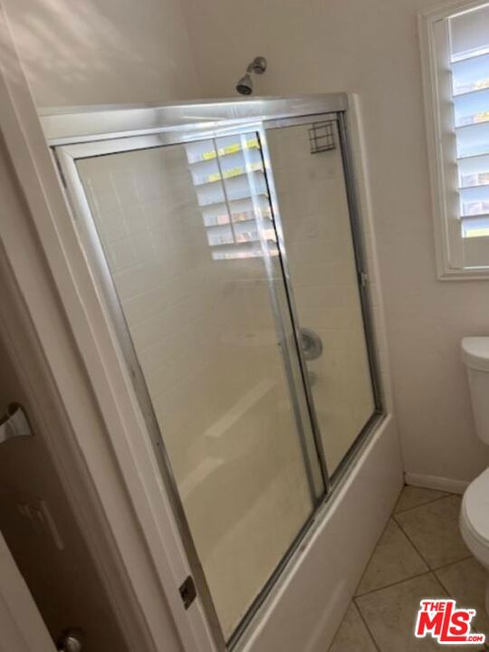 1808 Fallbrook Oaks Court, Fallbrook CA: https://media.crmls.org/mediaz/18738e8c-2bc3-4065-8468-ba27b1a38919.jpg