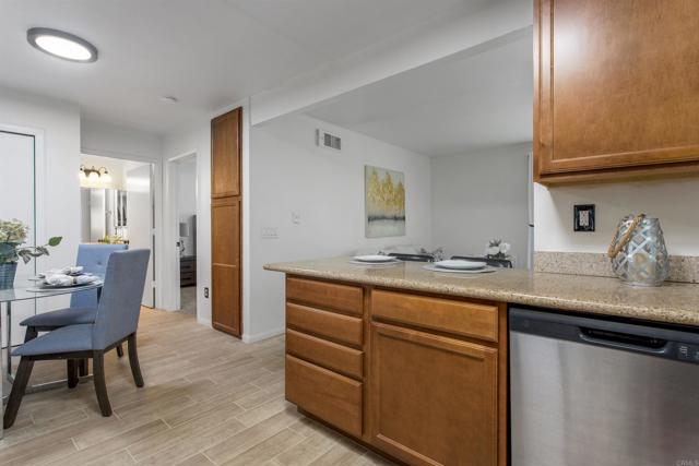 830 W Lincoln Avenue, Escondido CA: https://media.crmls.org/mediaz/1873e476-a3ec-4712-8866-5a10fa816141.jpg