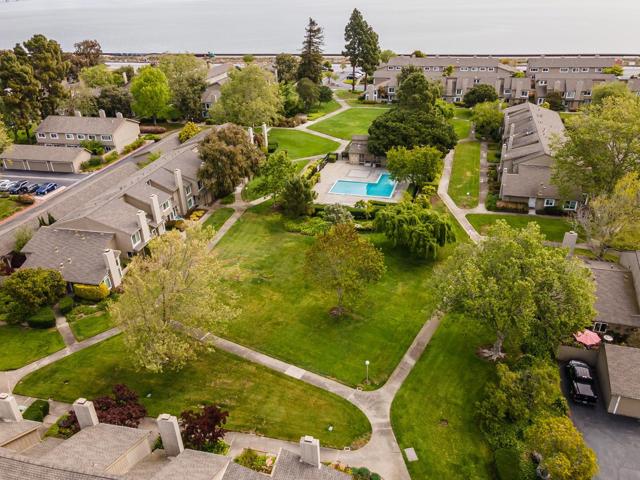1045 Grebe Street, Foster City CA: https://media.crmls.org/mediaz/187625bc-bfd7-4f7c-847f-d016bd3fad68.jpg