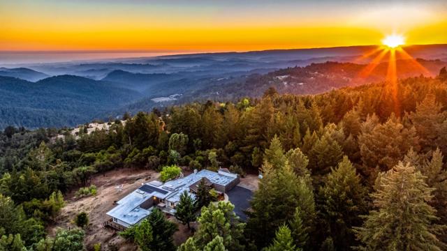 800 Rancho Prieta Road, Los Gatos CA: https://media.crmls.org/mediaz/1876d2fe-663f-41ea-9ba9-ca84c680a8a2.jpg