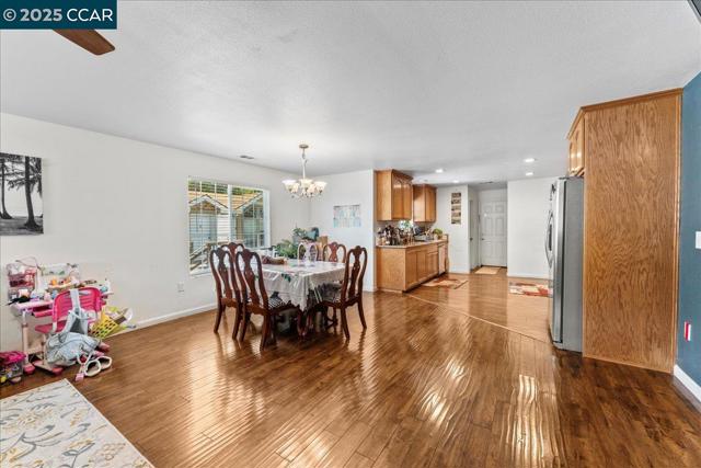 4825 San Pablo Dam Rd, El Sobrante CA: https://media.crmls.org/mediaz/187763c0-a672-4555-8f13-90458ab7b5d8.jpg