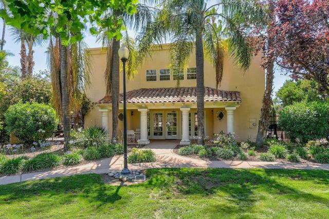 1190 Maria Privada, Mountain View CA: https://media.crmls.org/mediaz/187851f4-f887-4434-b7dd-a2db64909513.jpg