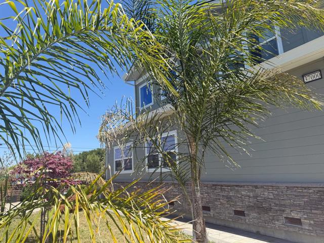 37000 Poplar Avenue, Newark CA: https://media.crmls.org/mediaz/1878f098-c987-4094-b6c6-2f6b0315ad41.jpg