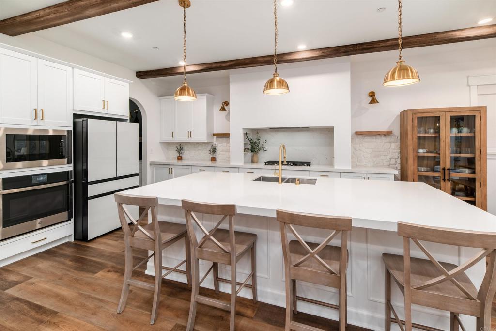 587 Gateway Lane - photo 8