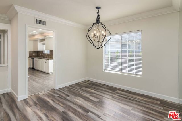 5332 Goodland Avenue, Valley Village CA: https://media.crmls.org/mediaz/187bdbea-962f-4d20-b24c-c67e0c777d7c.jpg