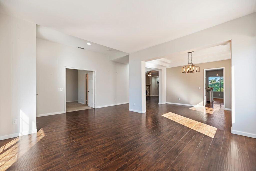 MLS #219138509DA image #4