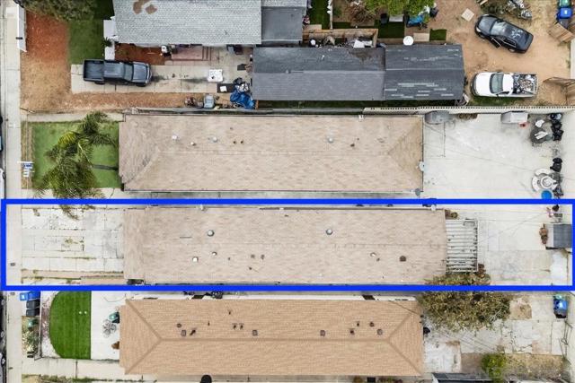 4046 4048 Eta St, San Diego CA: https://media.crmls.org/mediaz/187ceccc-b2f3-4d74-ac51-0562229fe923.jpg