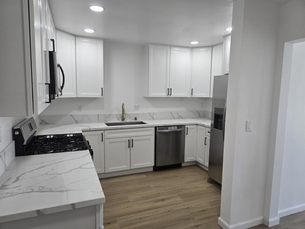3133 54th St - photo 9
