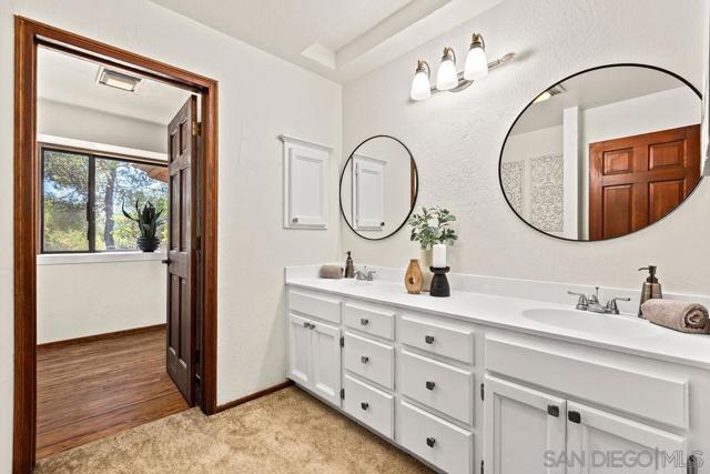 1308 Lakedale Rd, Santa Ysabel CA: https://media.crmls.org/mediaz/187f29ed-b79e-4d5a-ba7b-94f6db253cb2.jpg