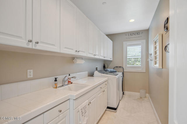 Image 48 of 95 For 7379 Zaharias Court