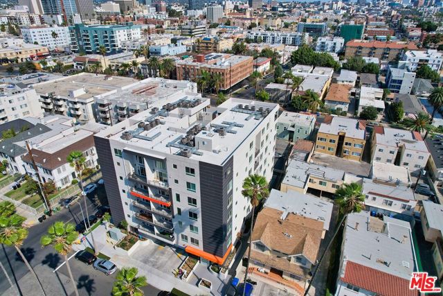 Kenmore Avenue Condominium Los Angeles Residential