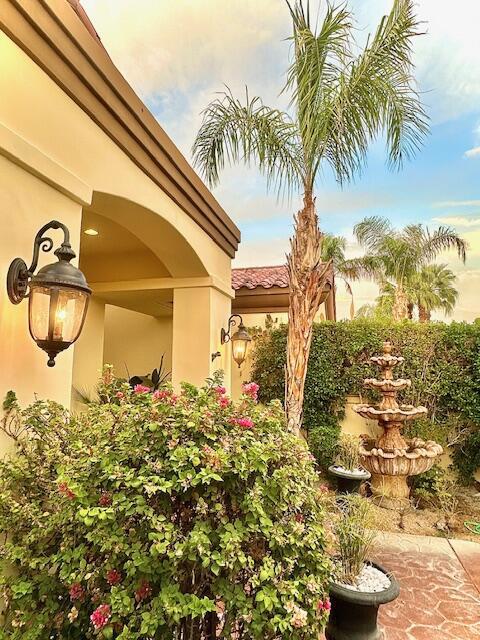 16 Villaggio Place, Rancho Mirage CA: https://media.crmls.org/mediaz/188009f3-87ab-469e-bb0a-890572d46095.jpg
