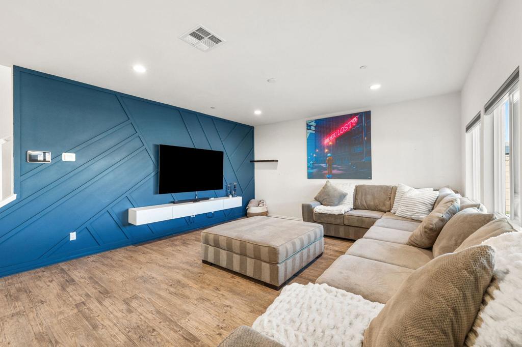 MLS #219131396DA image #11