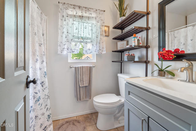 93 Flora Vista Avenue, Camarillo CA: https://media.crmls.org/mediaz/18809c7c-d21a-4494-9276-841811ef939a.jpg
