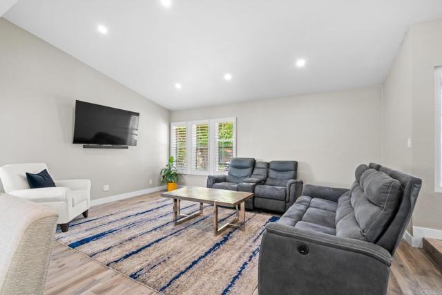 Detail Gallery Image 6 of 37 For 7310 Margerum Ave, San Diego,  CA 92120 - 4 Beds | 2/1 Baths