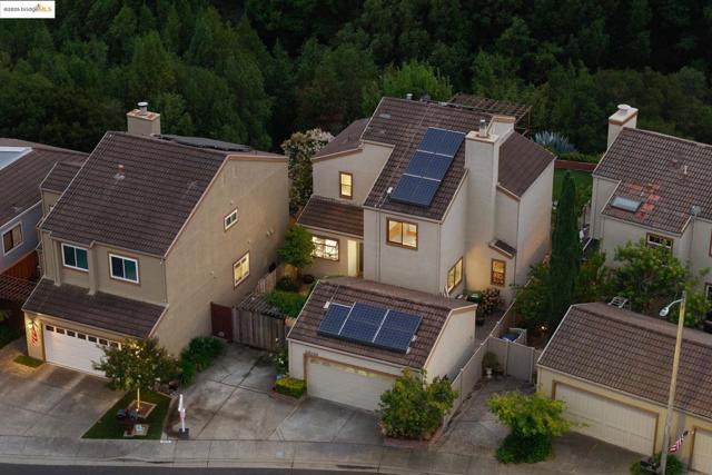 28149 Riggs Ct, Hayward CA: https://media.crmls.org/mediaz/1881786d-510f-433d-982c-99cf83f2ce7b.jpg