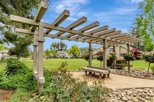 164 Milmar Way, Los Gatos CA: https://media.crmls.org/mediaz/18819508-534a-4571-9841-b290750c7533.jpg