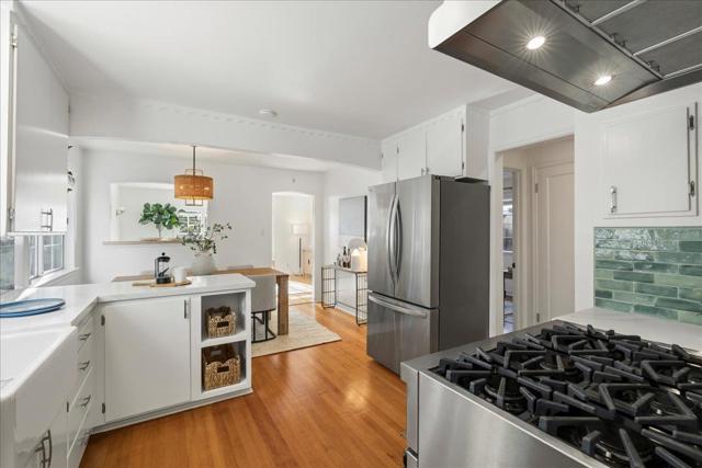 1018 Delmas Avenue, San Jose CA: https://media.crmls.org/mediaz/1881cdba-0bb2-40bc-9d21-72231a8a88a0.jpg