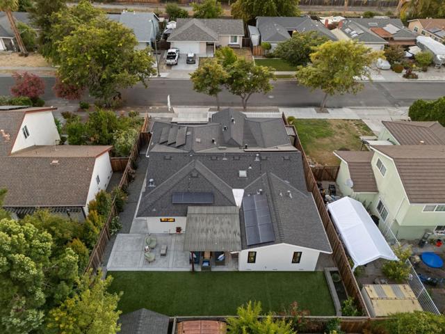 6056 Indian Avenue, San Jose CA: https://media.crmls.org/mediaz/1883b0a9-10be-4331-9447-1e0b44c63a64.jpg