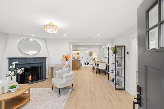 840 8th Avenue, Redwood City CA: https://media.crmls.org/mediaz/1884c01b-99a3-48f0-837d-456b24ea9660.jpg