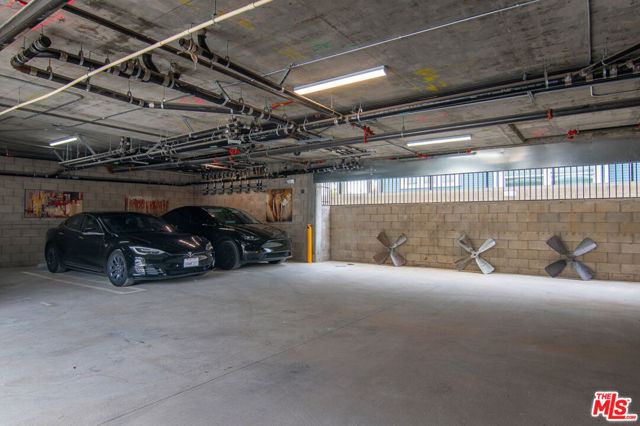 321 S Fickett Street, Los Angeles CA: https://media.crmls.org/mediaz/1885327f-806c-4aee-9e29-62f2be966cd2.jpg
