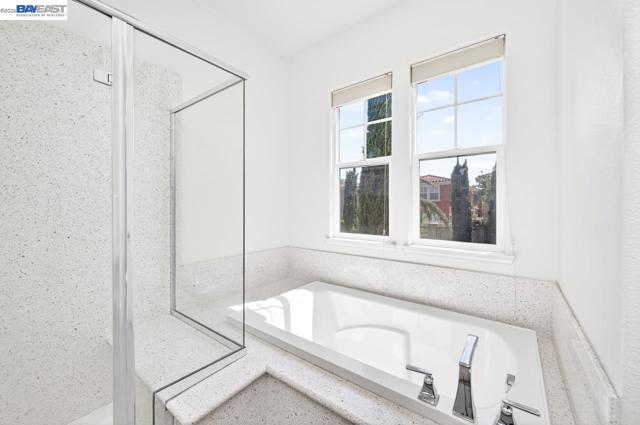 3651 Branding Iron Pl, Dublin CA: https://media.crmls.org/mediaz/1885be5b-6ea2-4de2-a14d-892488e5caca.jpg