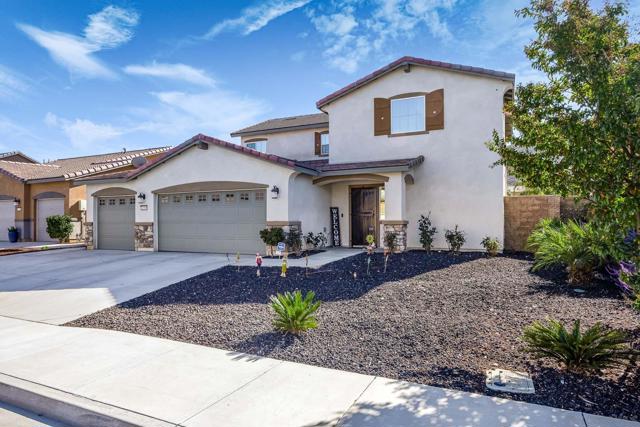 32089 Bunkhouse Rd, Winchester CA: https://media.crmls.org/mediaz/188633e3-39c8-47fb-9d84-630e175805eb.jpg