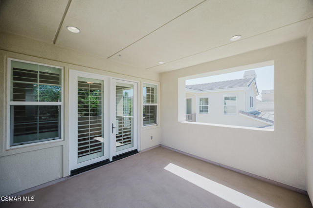2079 Legacy Drive, Simi Valley CA: https://media.crmls.org/mediaz/18863c14-a677-4111-a702-697407a006d5.jpg