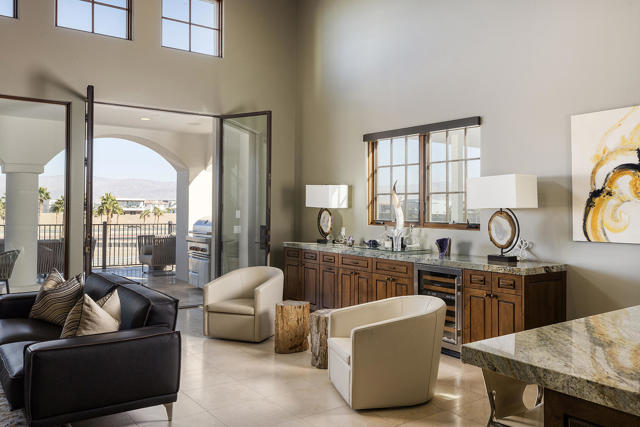 86816 Rogers Way, Thermal CA: https://media.crmls.org/mediaz/1886f193-99fb-4bd4-b9a1-87ef4134ab20.jpg