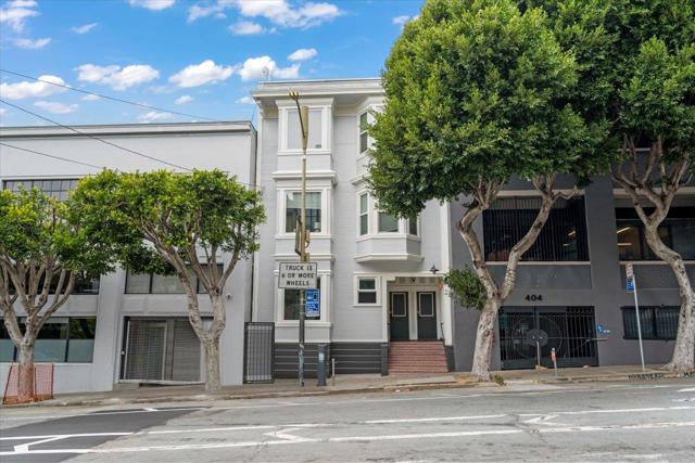 414 Bryant Street, San Francisco CA: https://media.crmls.org/mediaz/1887bf9b-27db-4ff5-b4d4-f4066d594fe7.jpg