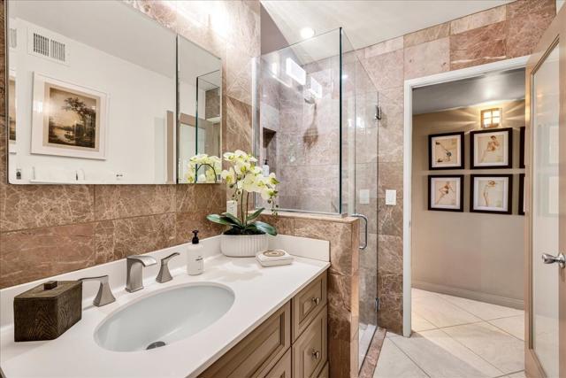 703 N Calle Rolph, Palm Springs, CA 92262