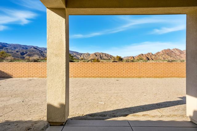 Image 32 of 40 For 58293 Coral View Way