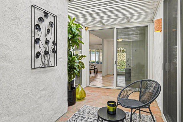 239 Santa Barbara Circle, Palm Desert, CA 92260